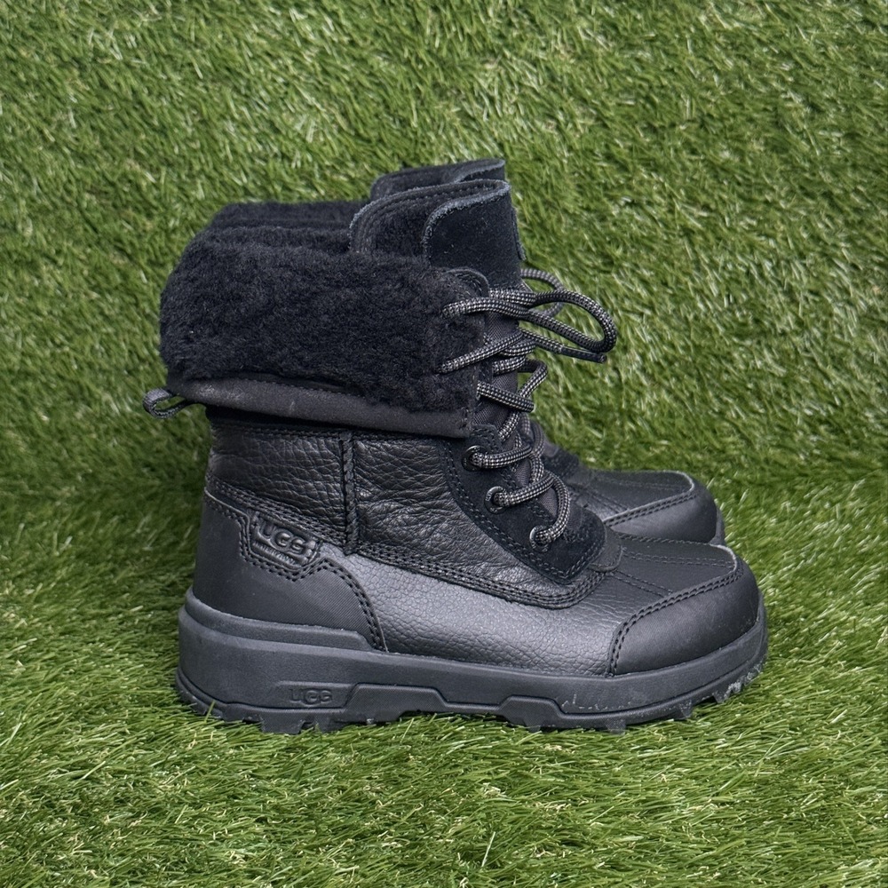 UGG Kids Size 1 Snow Boots Butte II Waterproof Black Winter Outdoor 1171210K